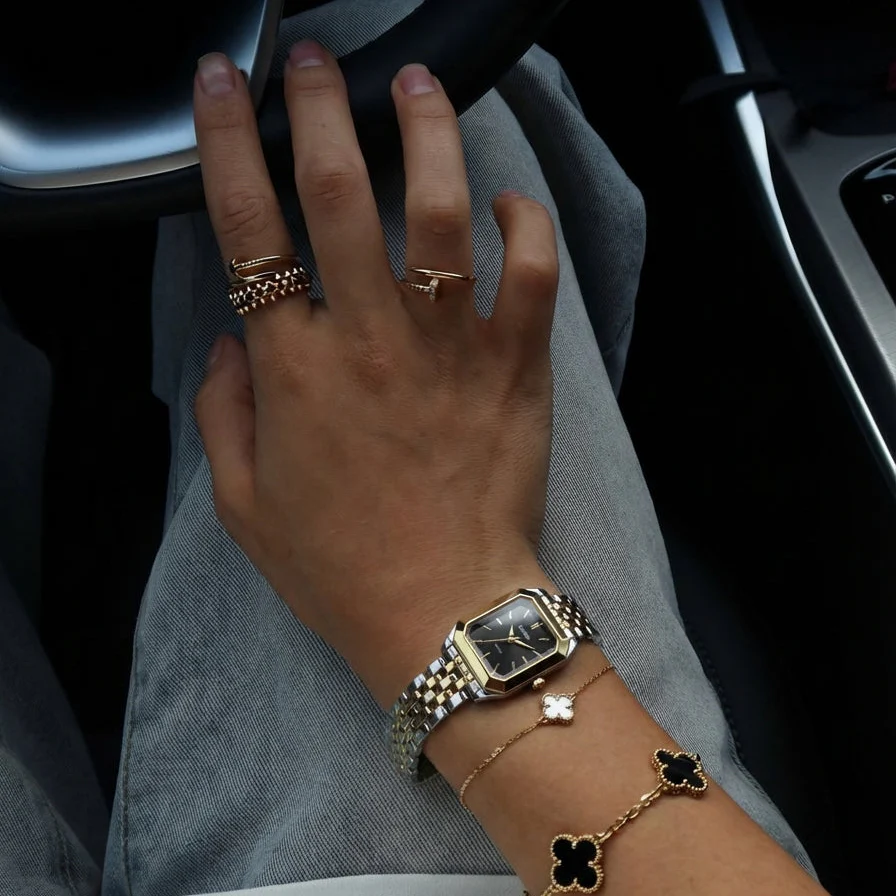 CLAIRE DE MAINS - Image 46