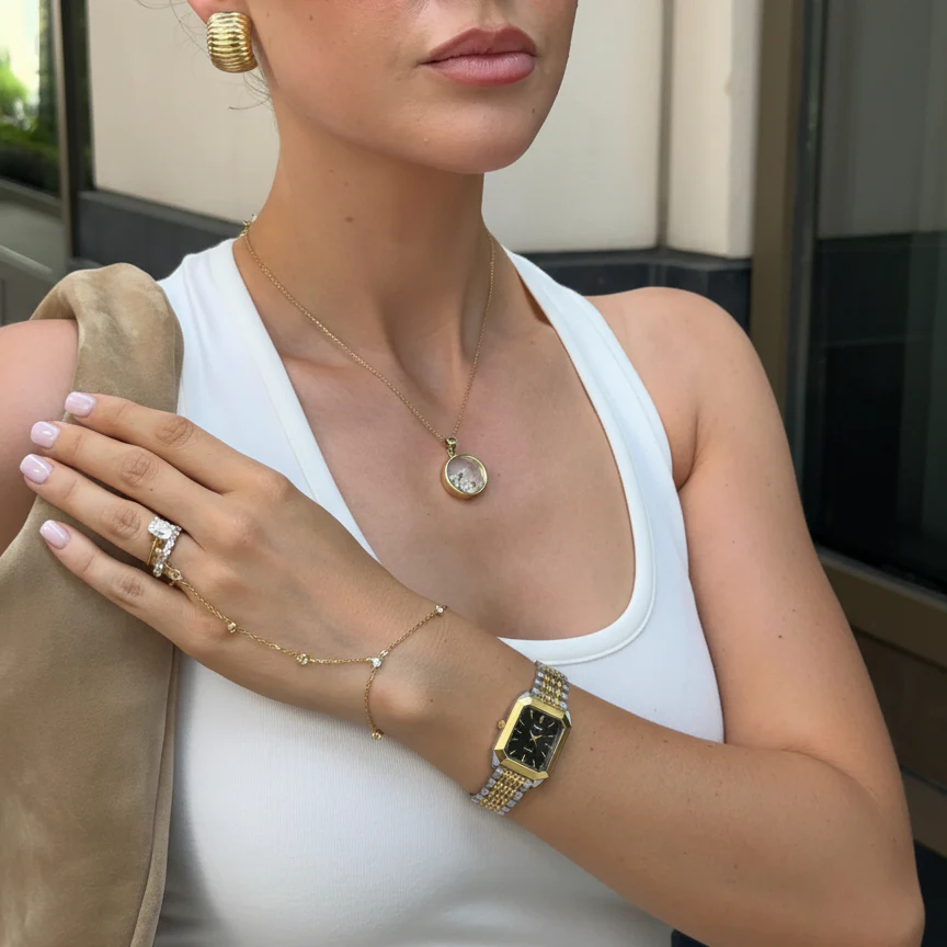 CLAIRE DE MAINS - Image 49