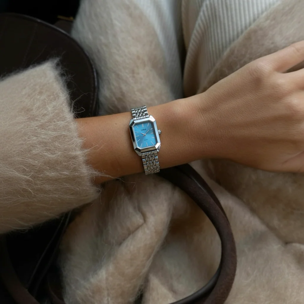 CLAIRE DE MAINS - Image 89